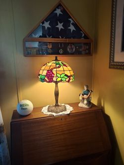 Tiffany Style Lamp 
