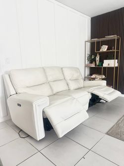 WHITE LEATHER RECLINING SOFA – CITY FURNITURE