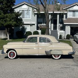 1952 Chevy Deluxe 