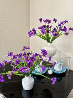 Purple Artificial Flower Arrangement in Ceramic Vase 