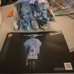 Lego Vespa