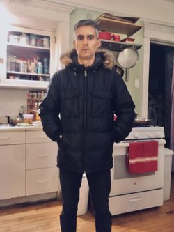 Genuine GAP Black Hooded Faux Fur Trim Parka Mens Small