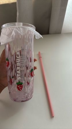 Starbucks strawberry cold glass cup