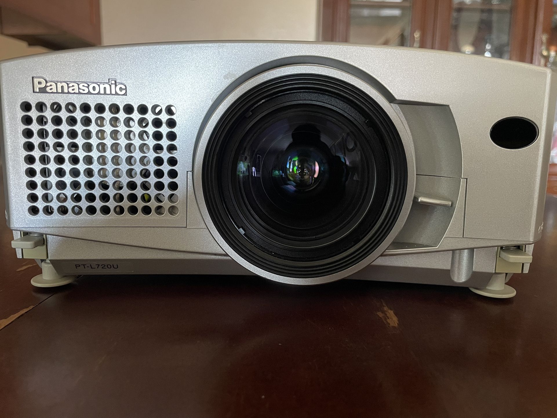 Panasonic Projector