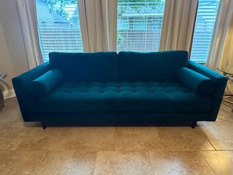 2 Green RoomsToGo Sofas / Couches
