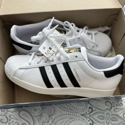 Adidas Superstar