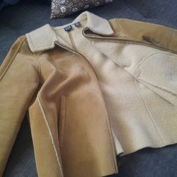 women's Gap  leather  Jacket Never Worn