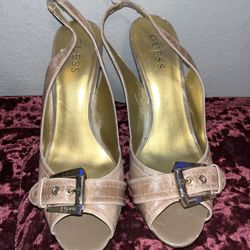Beige Guess heels