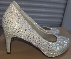 Womens Silver Slipper Heels Size 11