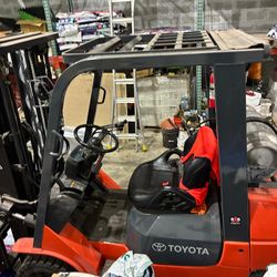 Forklift for sale