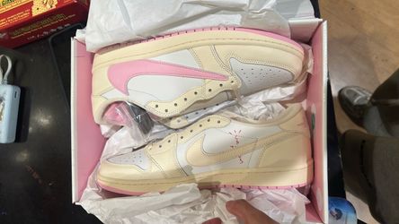Travis Scott size 12