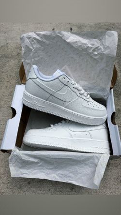 Nike Airforce 1  size 9