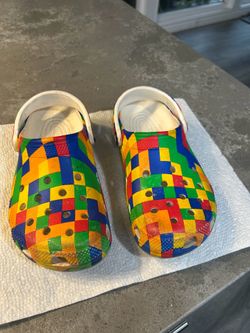 Crocs Size Youth J5 Lego Style