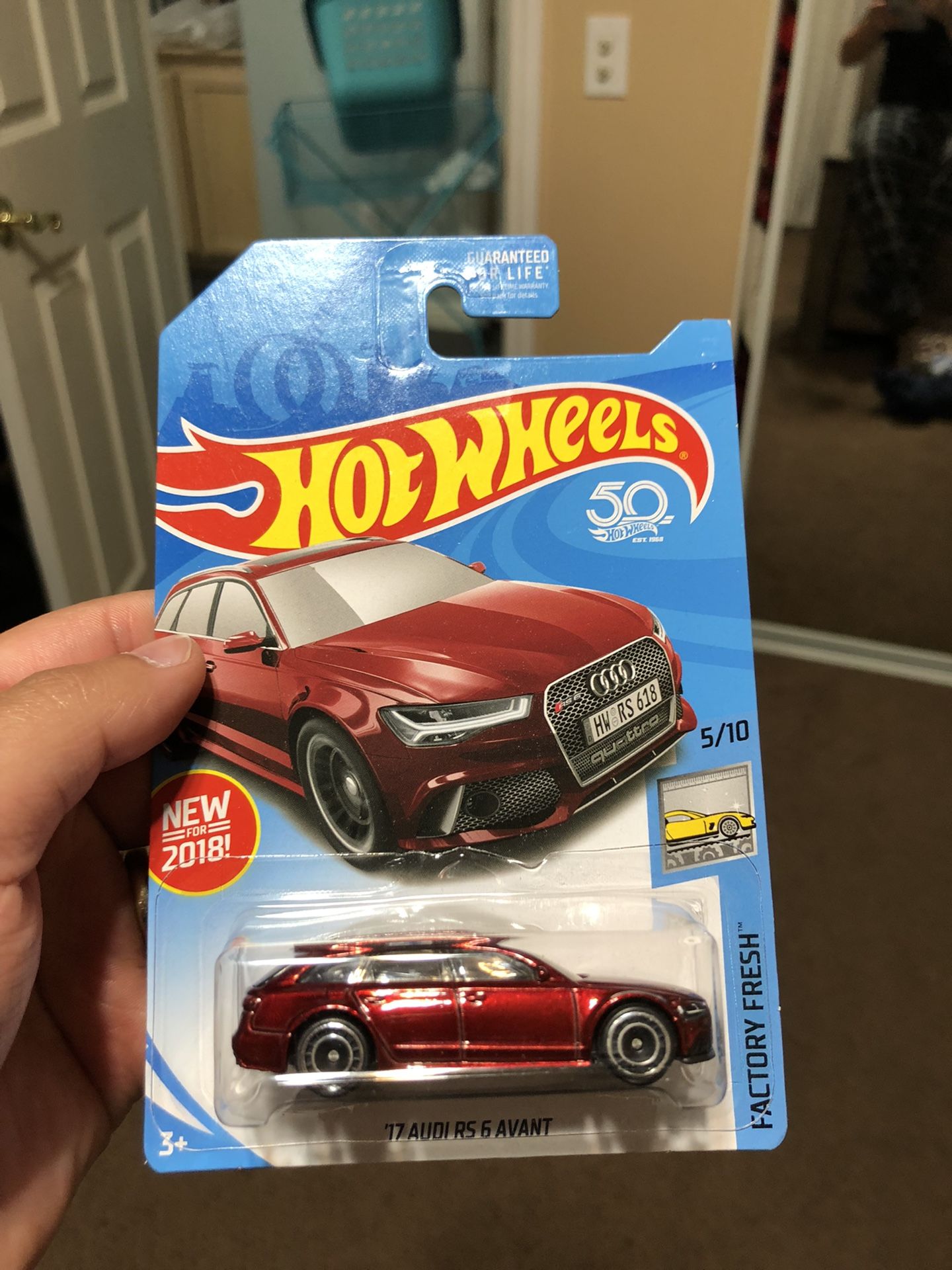 HotWheels Audi RS6 Avant Super Treasure Hunt