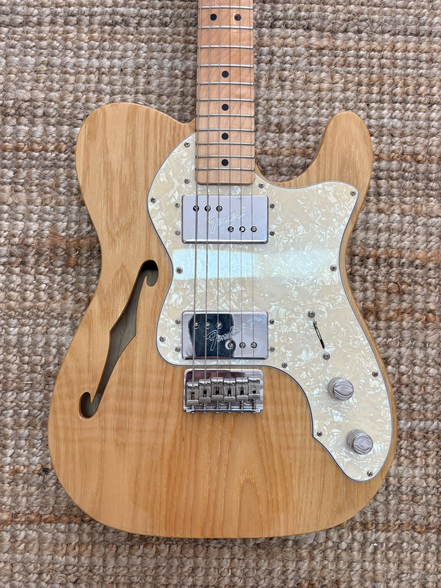 Fender Classic Series ‘72 Thinline Telecaster