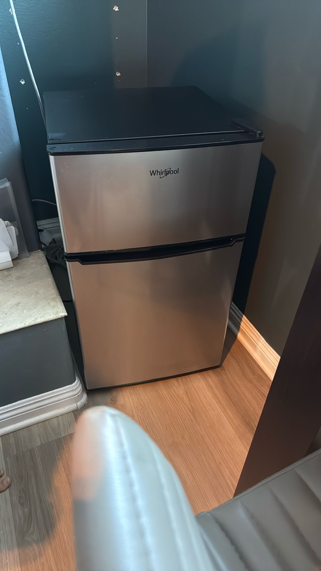 Mini Fridge With Freezer