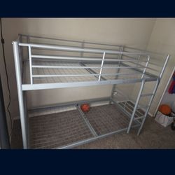Twin matresss bunk bed