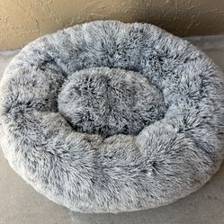 Pet Life Round Grey Pillow Dog/Cat Bed, size  Medium