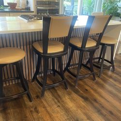 4 Swivel Bar Stools