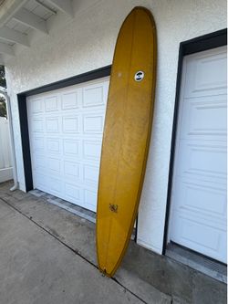 Murdey 9’6” longboard with 9” fin
