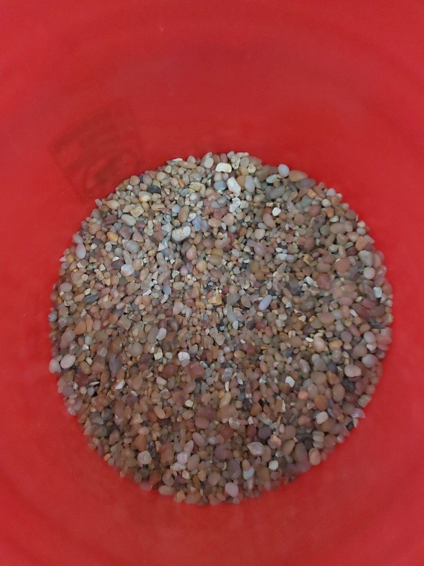 Fishtank Gravel / Rocks