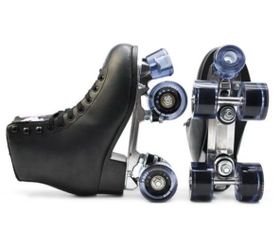 FoxySkates Roller Skates.l Sz. 8