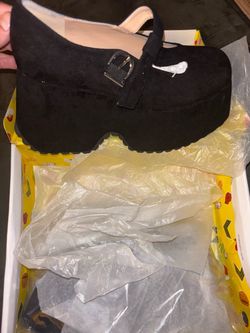 Shoes black suede