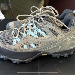 Patagonia Women’s Hiking Vibram Soles Gray Teal Tennis Shoes.