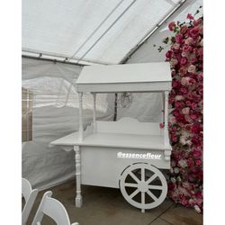 Candy cart And Flower Wall 