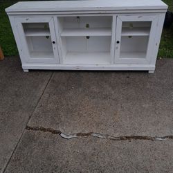 White Console 