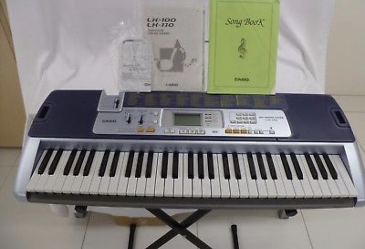 Casio LK-110 Keyboard with stand