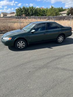 1999 Toyota Camry