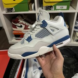 Jordan 4