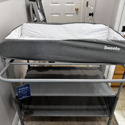 Changing Table On Wheels 