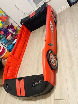 Twin Bed Turbo Race Car
