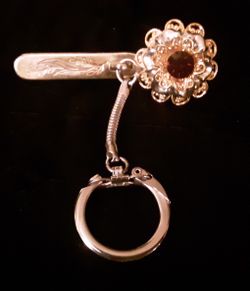 1940-50 Kings Key Finder Clip-On Vintage Amber Rhinestone Gold Tone Keychain Los Angeles, CA