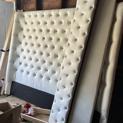 White King Size Leather Bed Luxurious Wingback Bed White Bed with crystal Nailheads