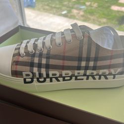 Burberry Man Shoes