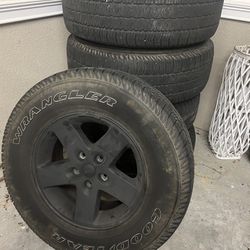 Stock Jeep Wheels and Tires 