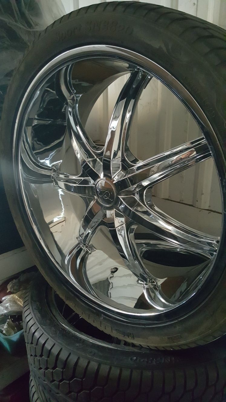 24 inch rims 5 lug universal chrome rims and tire