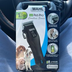 Wahl Lithium Ion Pet-Pro Cordless Series clipper kit.