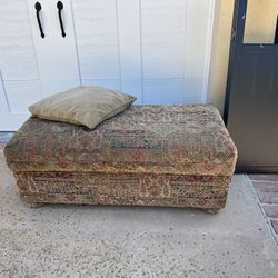 Free Ottoman