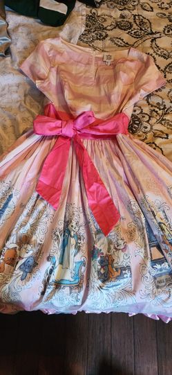 Women disney dress marie M
