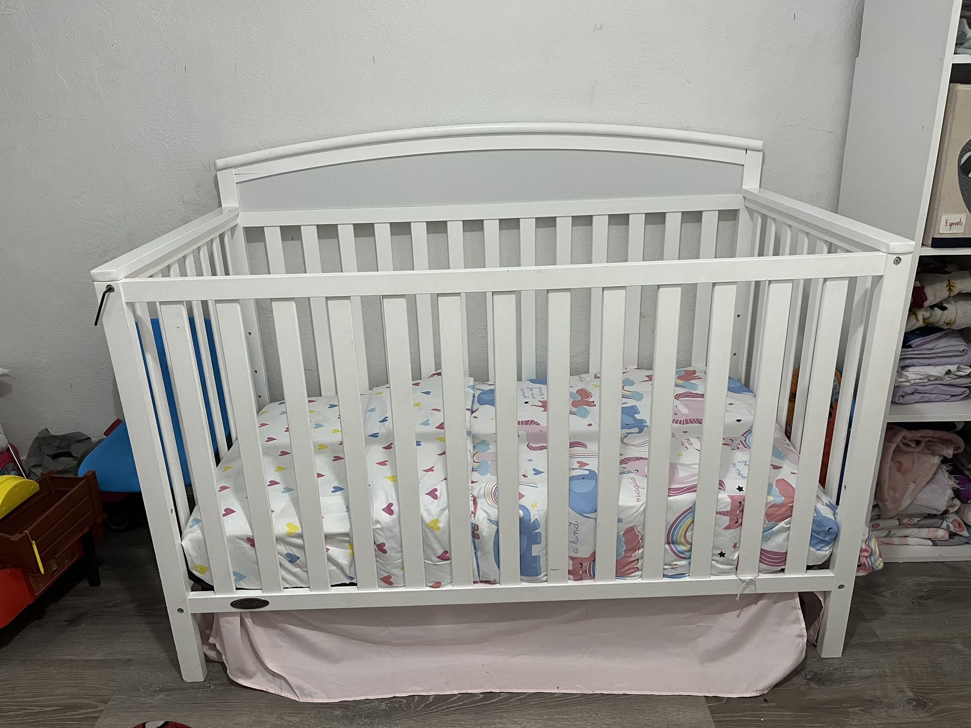 Baby Crío With Mattress New (free) Must Pick Up