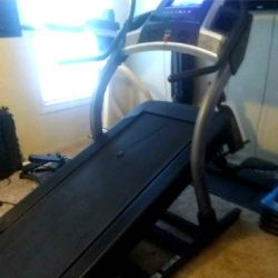 Treadmill (Nordictrack) 