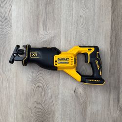 Dewalt 20V XR Cordless Reciprocating Saw (Tool Only)