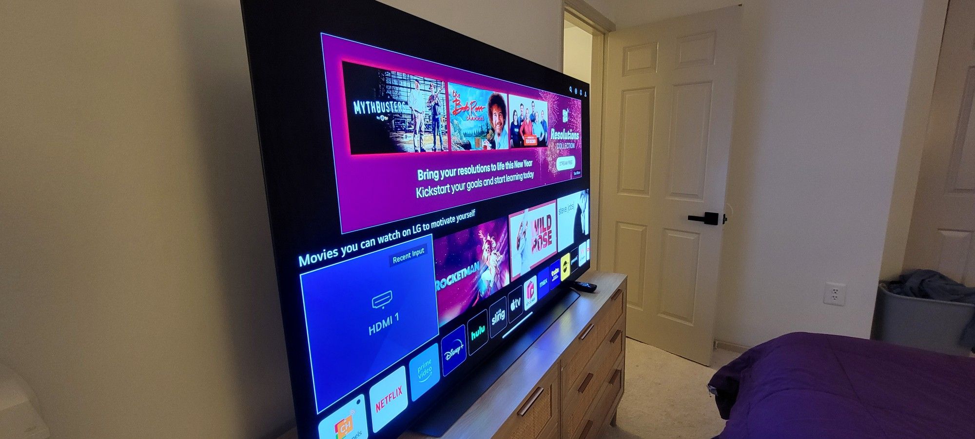 LG C1 65' OLED 4k UHD TV