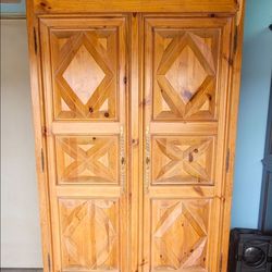 Armoire