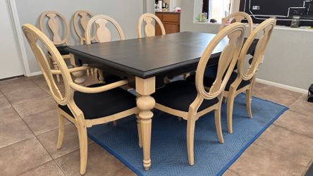 Dining Table set including 8 chairs