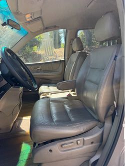 2004 Honda Odyssey LE V6 Minivan
